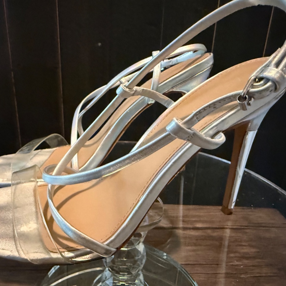 Sliing Back Silver - Picture 2 of 7